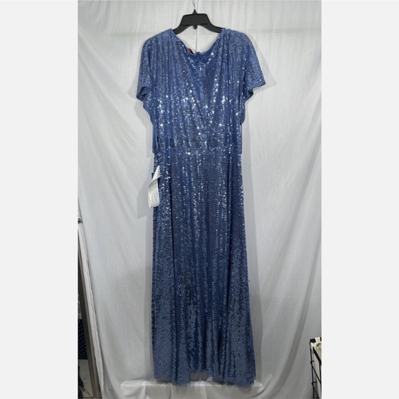 NWT $598 Mac Duggal [ 18 ]‎ Sequined Butterfly Sleeve Wrap A-line Gown Blue - Picture 12 of 15